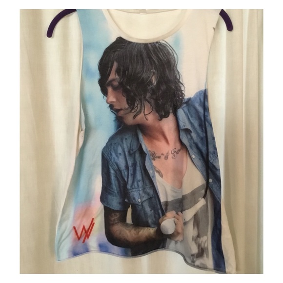Tops - Kellin Quinn muscle tee